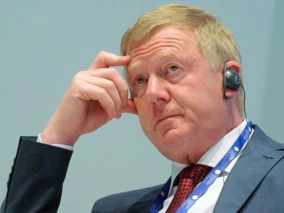 РБК: Чубайс ушел с поста спецпредставителя президента и уехал из России