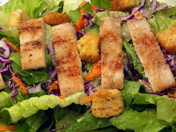 Кулинарные шедевры «откуда не ждали: ресторанный критик Иванова-Исаева расскажет о еде на выживание