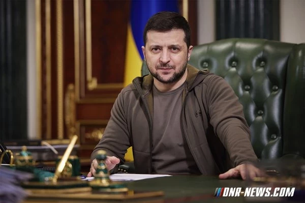 Владимир Зеленский призвал вводить новые санкции против России еженедельно
