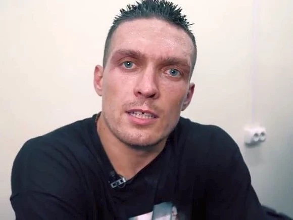 «На ринге я больше и лучше помогу своей стране: боксер Усик рассказал о причинах отъезда с Украины