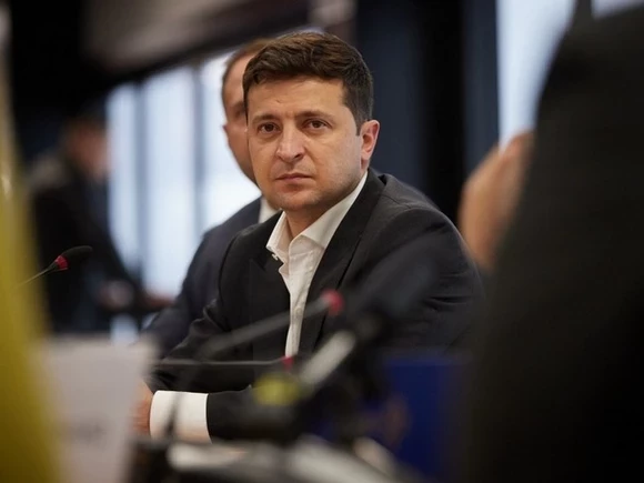 Власти Украины запретили несколько политических партий из-за России