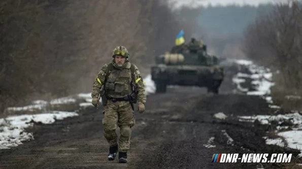 Украинские силовики за сутки выпустили по ДНР 239 боеприпасов, погибло 2 мирных жителя