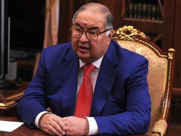 «Интерфакс: Усманов и Скоч больше не владеют банком «Раунд