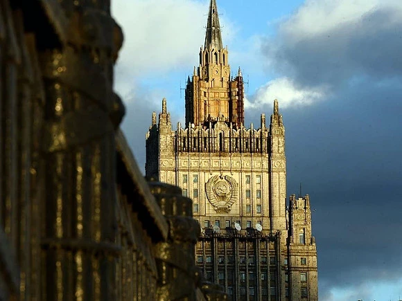 МИД РФ: Заявления Байдена о Путине ставят отношения США и РФ на грань разрыва