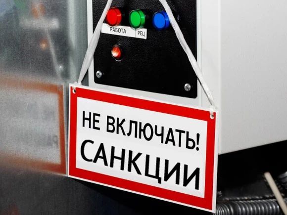 Financial Times: Страны Запада против того, чтобы увязывать вопрос снятия санкций с переговорами РФ и Украины