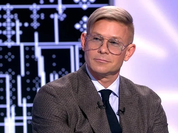 Митя Фомин пожаловался на домогательства поклонницы: Завалила порнографическими фото