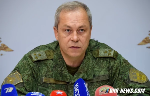 Басурин заявил о первом выходе мирных жителей из Мариуполя по гуманитарному коридору