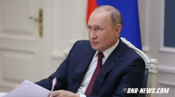 США и Евросоюз фактически объявили дефолт, считает Путин