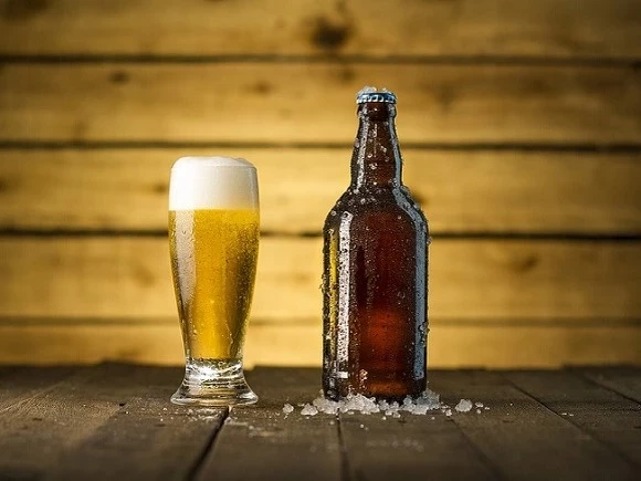 Heineken приостанавливает поставки пива в Россию