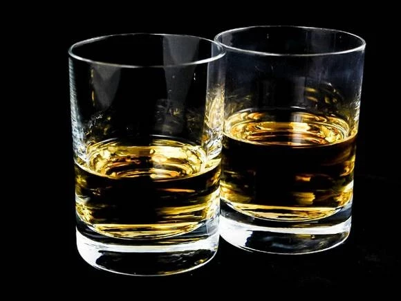 Еще ряд мировых брендов, включая Victoria’s Secret и Brown-Forman, приостановили продажи в России