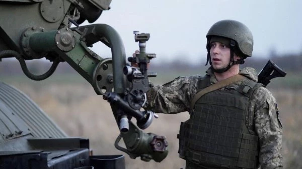 Украинские силовики за сутки выпустили по ДНР 285 боеприпасов, погиб один мирный житель