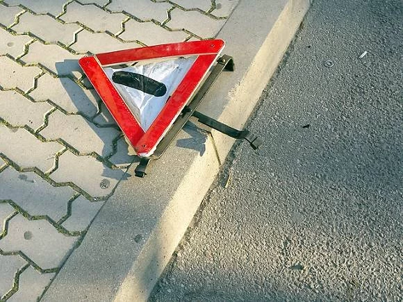 В Петербурге на Западном скоростном диаметре перевернулась машина
