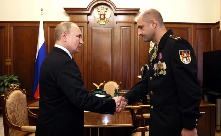 Президент Путин пообщался с комбатом «Спарты Артёмом Жогой, отцом погибшего в Донбассе Героя РФ и Героя ДНР