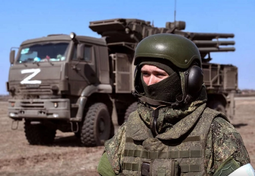 Военкор Сладков отметил перспективы движения сводной группировки по Донбассу и Украине