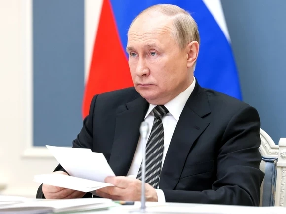 «Вся эта возня: Путин дал понять, что новые поставки западного оружия на Украину ничего не меняют