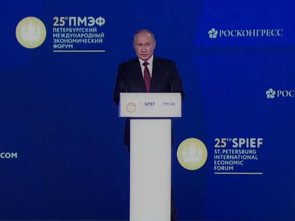 Путин: Россия никому не угрожает ядерным оружием, но все должны знать, чем она будет защищать свой суверенитет
