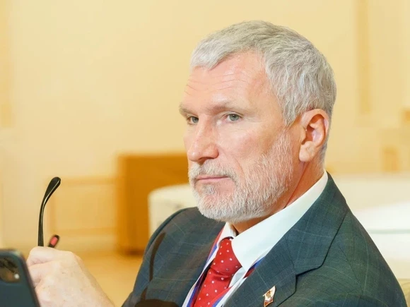 РЕН ТВ: Депутат Госдумы Журавлев угодил в VIP-ДТП в центре Москвы