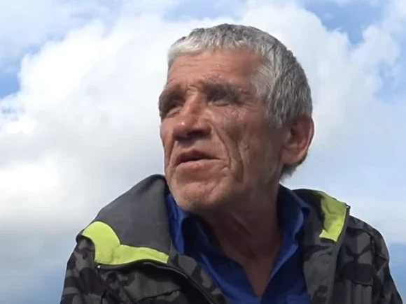 РЕН ТВ: Бывший киноактер Валерий Гордин стал бездомным и сломал ребра у алкомаркета