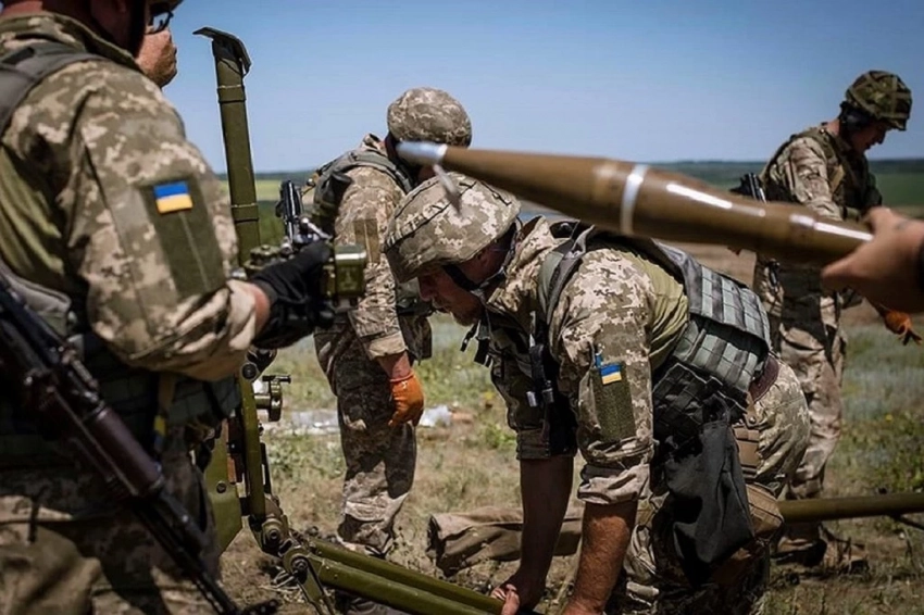 Боевики ВСУ усилили обстрелы территории ДНР