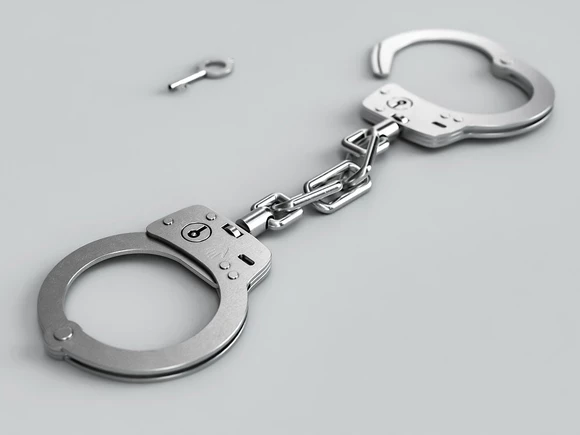 Петербуржец на вечеринке «розочкой перерезал горло мужчине