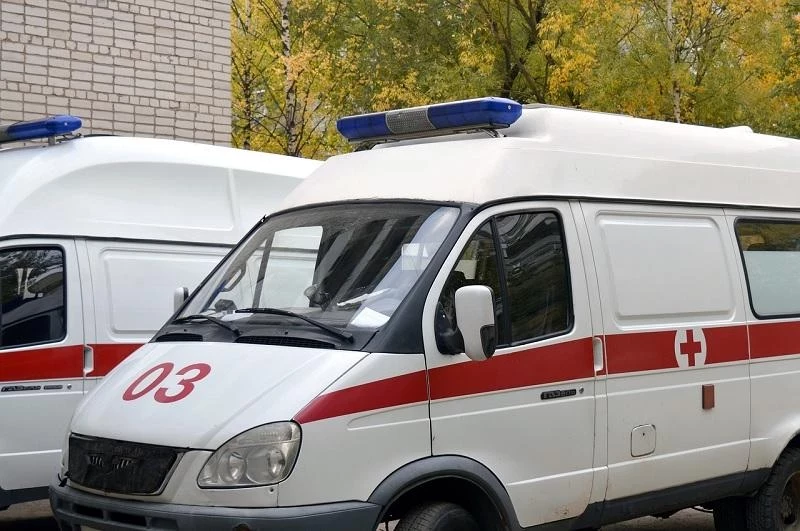 «МК: В Москве госпитализирован ребёнок из-за падения хлебной лепёшки ему на голову