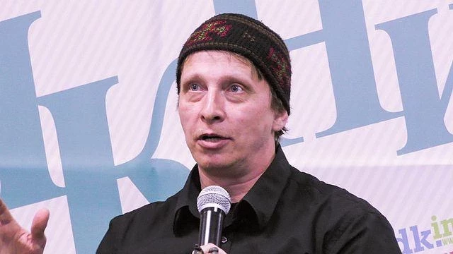 Иван Охлобыстин назвал Максима Галкина «балаганным шутом на фоне Ивана Урганта