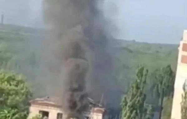 Луганск сегодня, последние новости 16 мая: украинские обстрелы, новые взрывы в Луганске, что случилось 16.05.2023, свежие новости сейчас