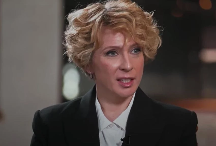 Яна Чурикова призналась, что отреклась от процедуры ботокса и подобных инъекций