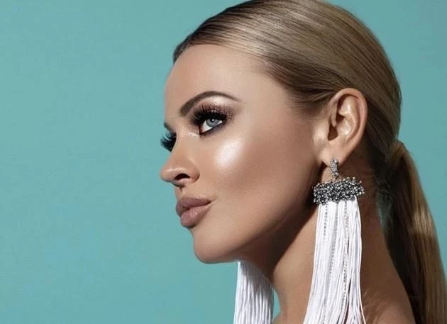 Солистка группы «Тутси Ирина Ортман припомнила аварию и предательство группы «Белый орёл