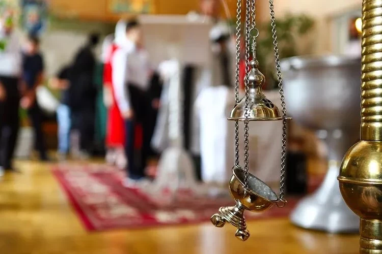 Главные отличия панихиды от литургии: чем они отличаются между собой