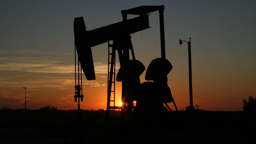 «Роснефть предложила отказаться от привязки российских топливных налогов к сорту Brent