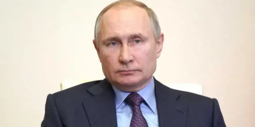 Украинцев предупредили о тяжелых временах после отсутствия «правильной реакции на статью Путина
