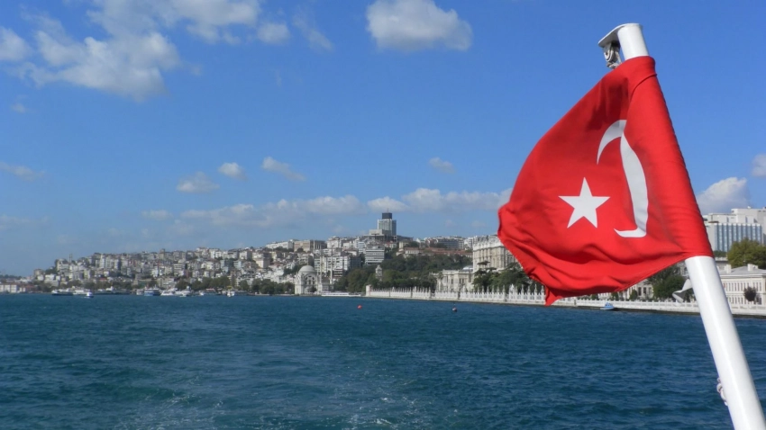 Hürriyet: Эрдоган и Кылычдароглу начали «битву тактик во втором туре выборов в Турции