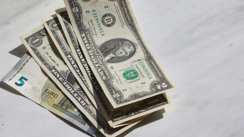 Депутат Гетманцев: теневой рынок табака и водки ежегодно лишает Украину миллиарда долларов