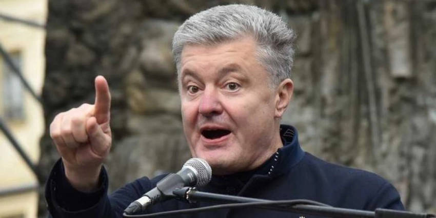 Деолигархизация: Порошенко продал «Прямой и «5 канал журналистам