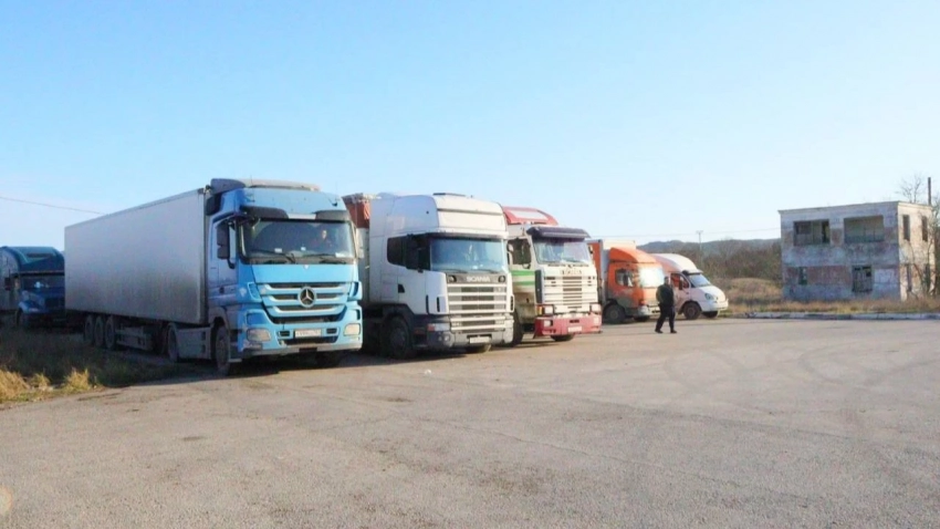 В Польше намерены запретить грузовикам с российскими и белорусскими номерами пересекать границу