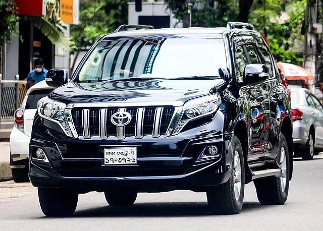 Компания Toyota вернет в США внедорожник Toyota Land Cruiser Prado