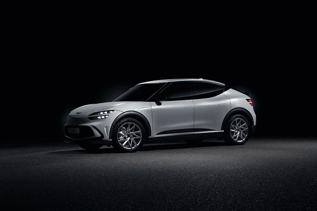 Hyundai Tucson готовится к своему третьему дню рождения: шпионские фотографии рестайлинговой версии раскрыли некоторые изменения