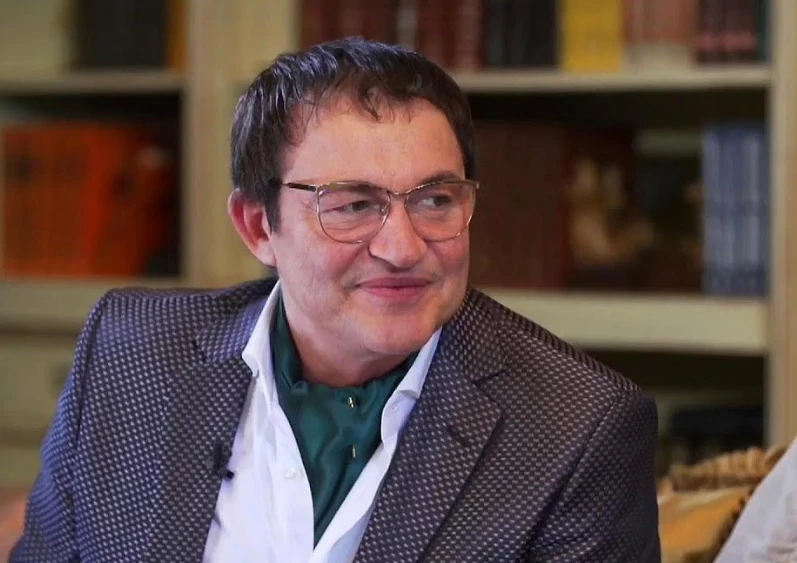 Дмитрий Дибров рассказал о финансовом положении семьи после ухода их шоу «Кто хочет стать миллионером?
