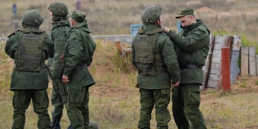 Частичная мобилизация в России: будут ли призывать женщин и студентов? Bторая волна мобилизации будет в октябре 2022? Mобилизация cвежие новости 3 октября 2022