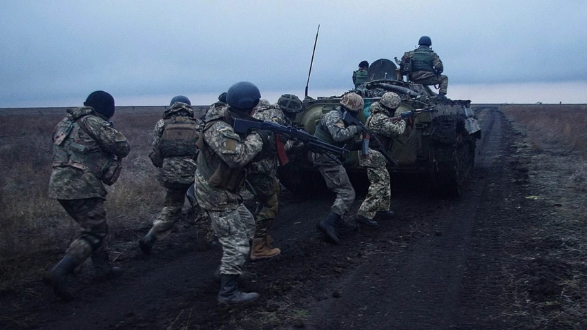 Министр обороны Индонезии предложил создать на Украине демилитаризованную зону