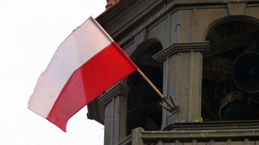 Euractiv.pl: отношение жителей Польши к беженцам с Украины ухудшается
