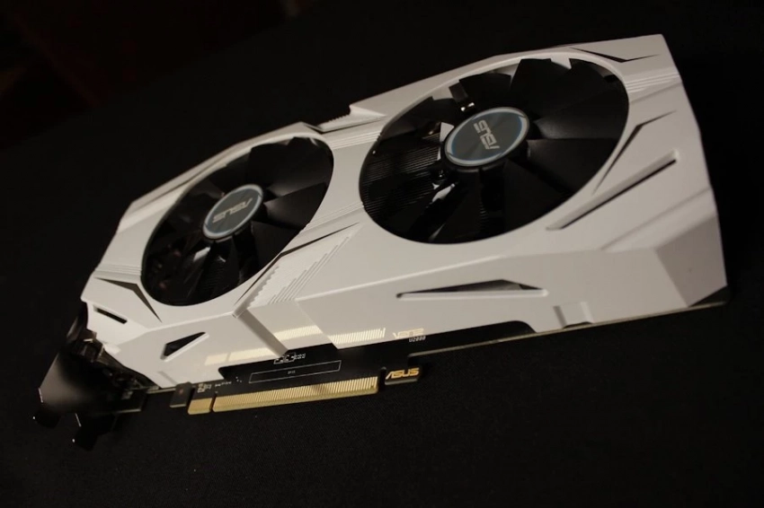 Zotac выпустила одну из самых больших видеокарт на рынке GeForce RTX 4090 PGF OC