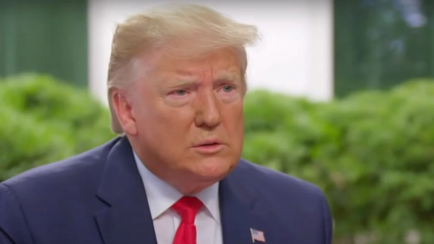 Трамп перед судом пообещал своим сторонникам «увидеться