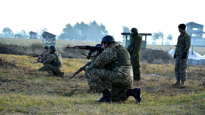 Подоляка указал на возможные последствия повреждения аммиакопровода бойцами ВСУ под Харьковом