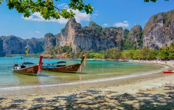 Путешественник This is Thailand объяснил, почему тайцы называют туристов «фарангами