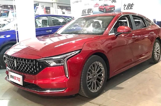 Будущую модель Lada засняли в заводском центре «АвтоВАЗа