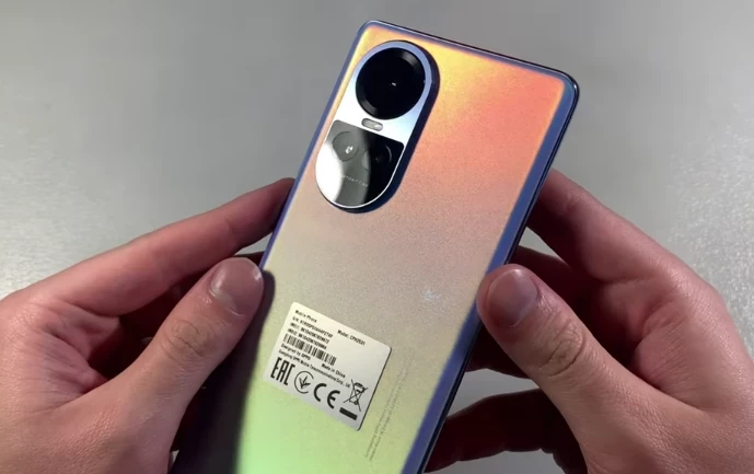 Стартовали российские продажи фотофлагмана Oppo Reno10