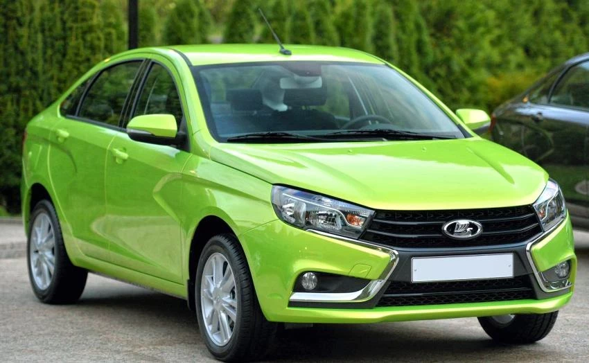 «АвтоВАЗ планирует построить минивэн на базе LADA Vesta