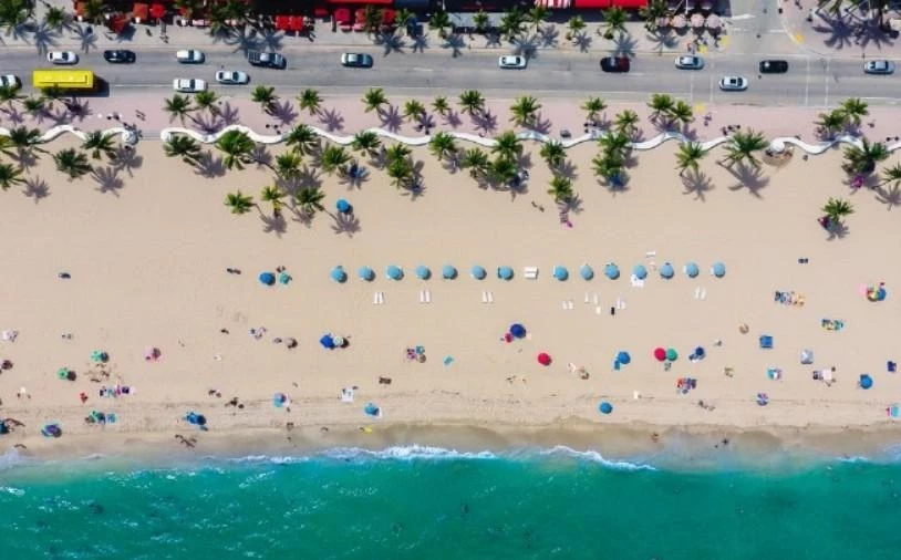 Над пляжами Краснодарского края появился самолёт-разведчик НАТО